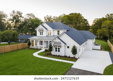 住在隔壁的人在线观看免费 住在隔壁的人在线观看免费